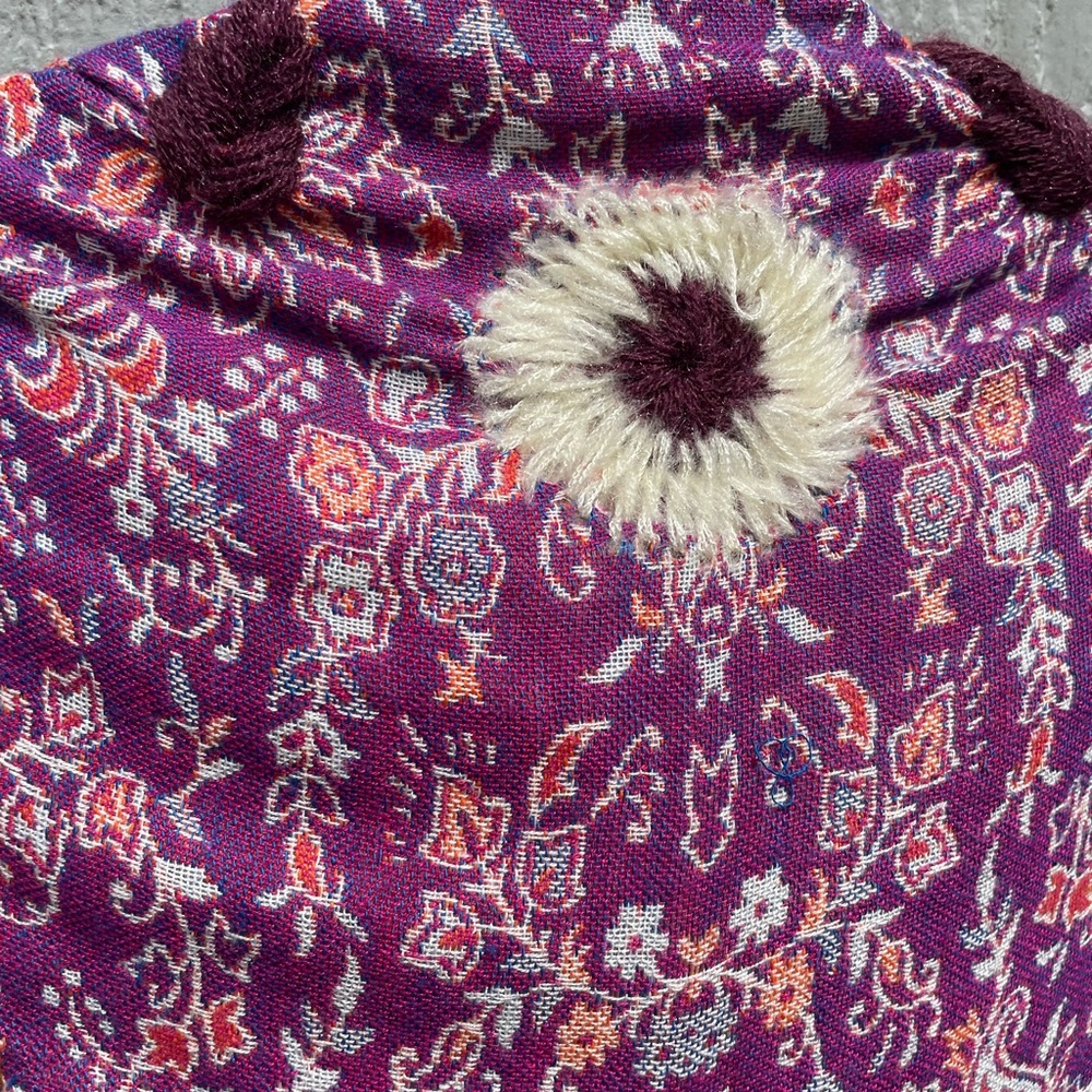 New embroidery Raj Purple and Pink Paisley Sleeveless Vest with Fringe one sz - Picture 3 of 7